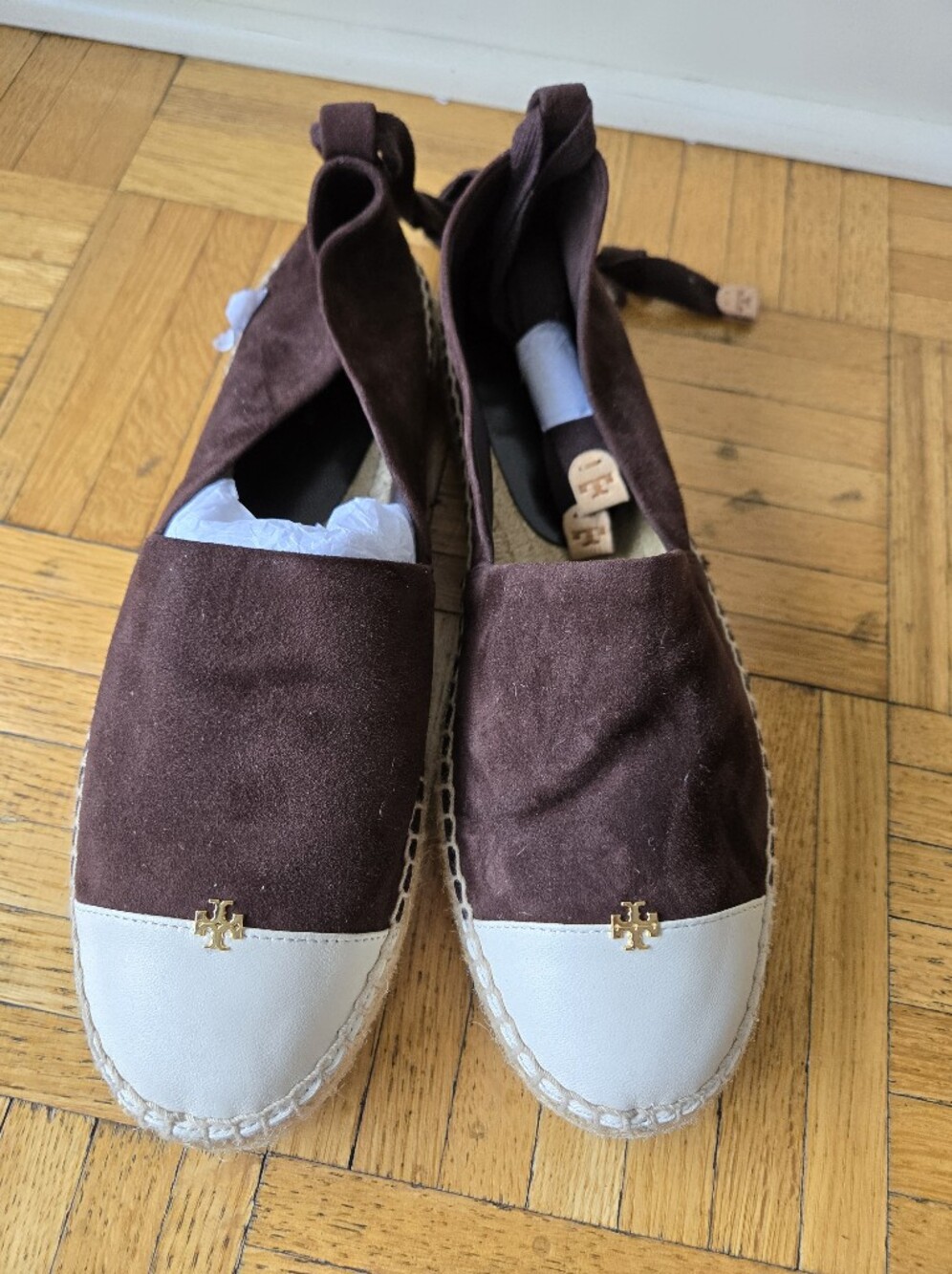 Brand New Never Beem Worn Tory Burch Brown Suede & White Espadrille Flats